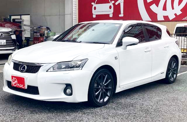 lexus_CT200h_img