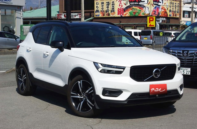 volvo_xc40_img